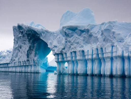 Antarctic ice arch